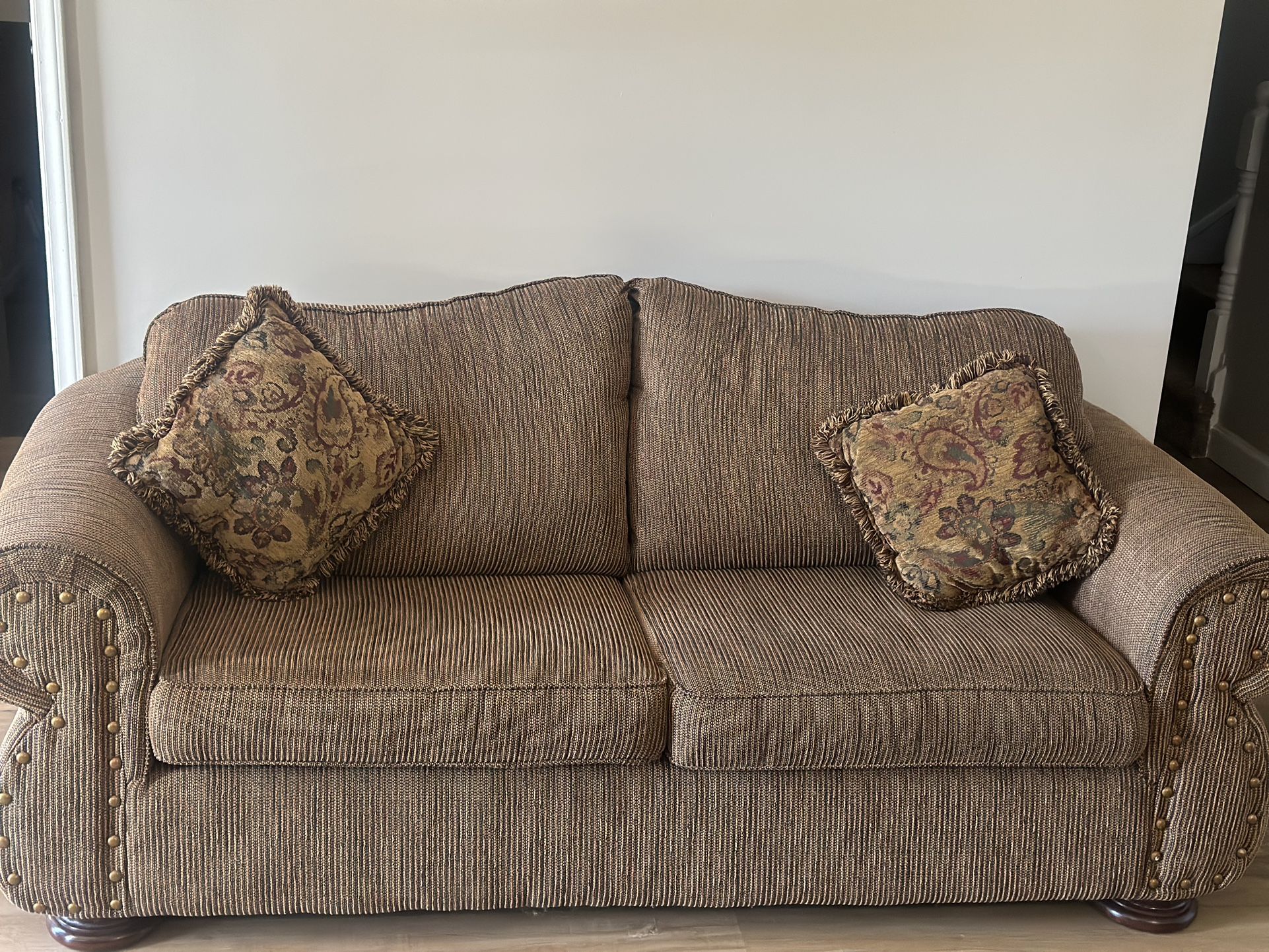 Small brown Sofa And Loveseat