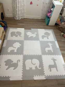 FREE Foam Floor Tiles for Kids