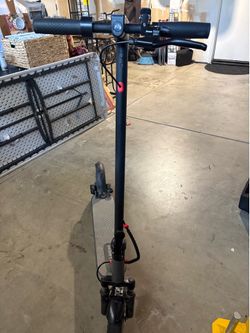 Electric scooter