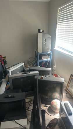 CRT tv