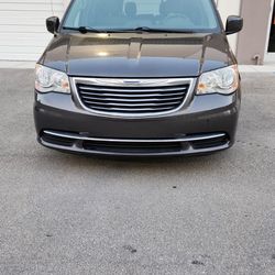 2015 Chrysler Town & Country