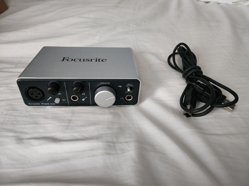 Focusrite Audio Interface (iTrack Solo)