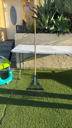 Garden Rake with Wood Handle