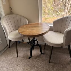 Chairs And Table Set 