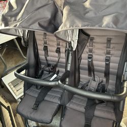 Double Stroller (Zoe)