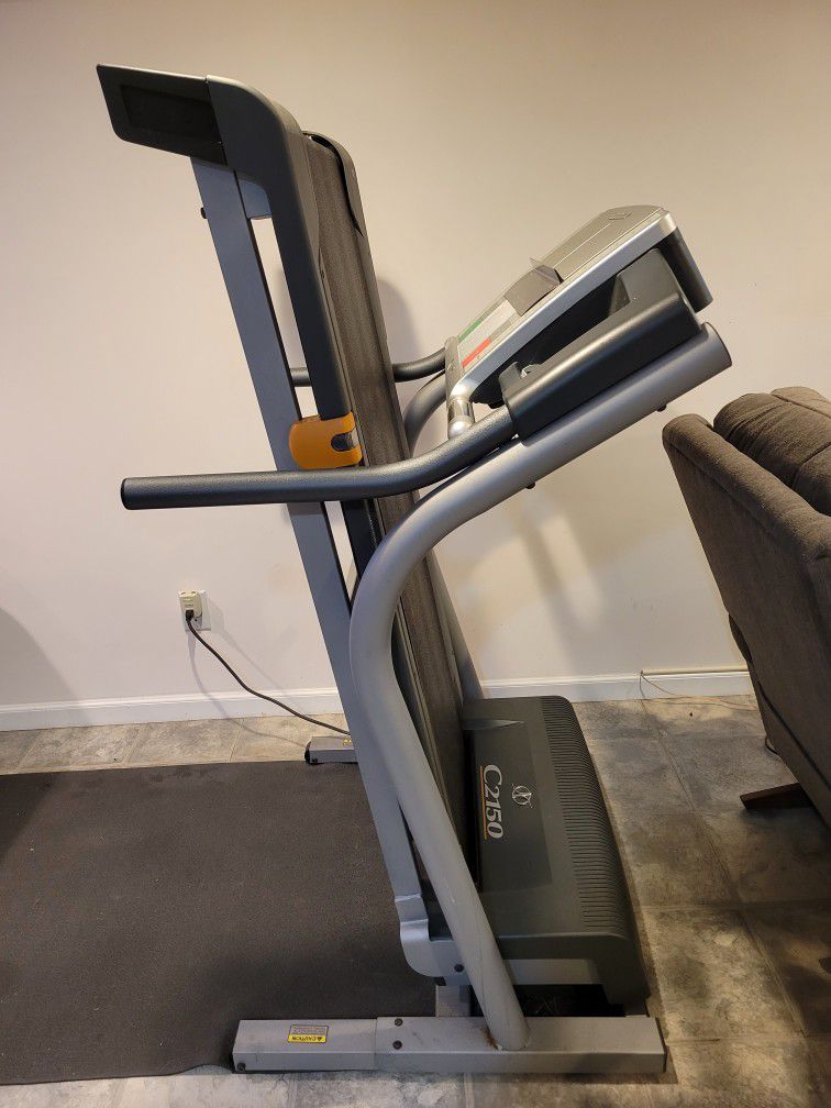 NordicTrack C2150 Treadmill