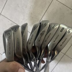 Cobra 8 Pc Iron Set In Right Hand 