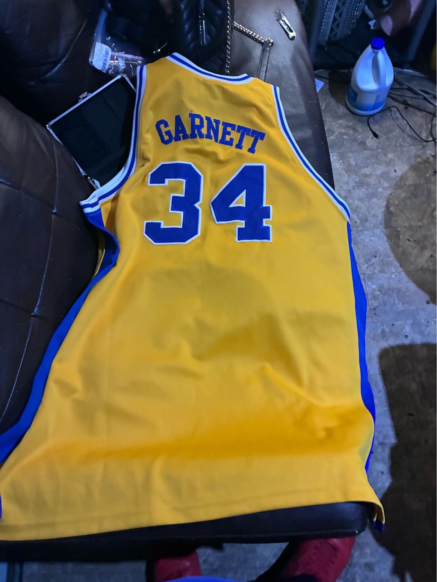 Throw back Basketball Jersey’s