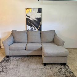 Gray 3-Seater Sectional Sofa with Reversible Chaise