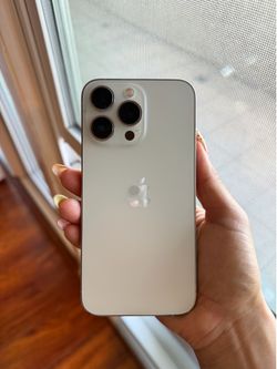 iPhone 13 Pro 256GB Unlocked - Great Condition
