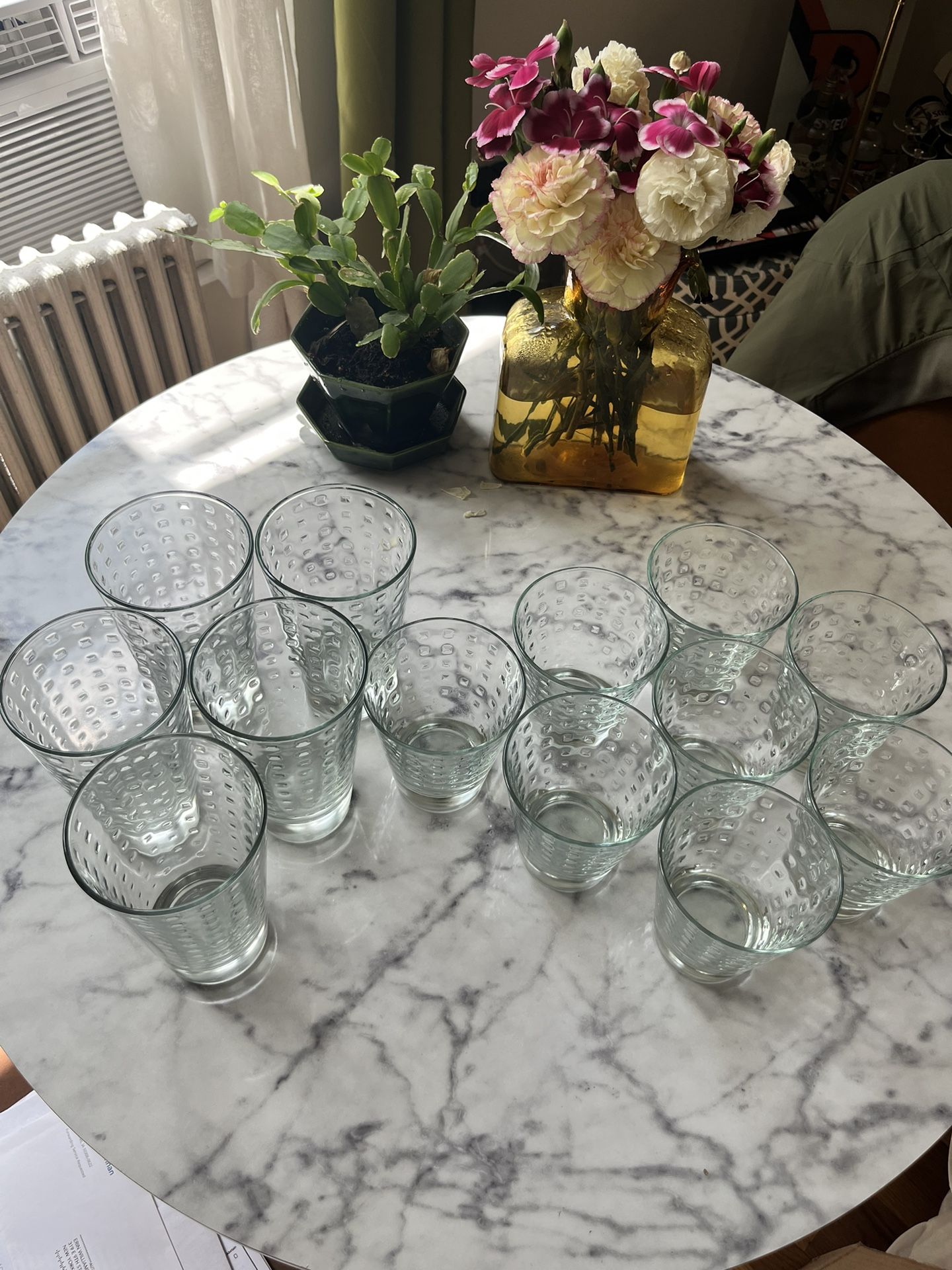 13-Piece Drinking Glass Set : 5 Tall, 8 Short for Sale in New York, NY -  OfferUp