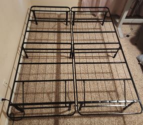 Queen bedframe (folding)