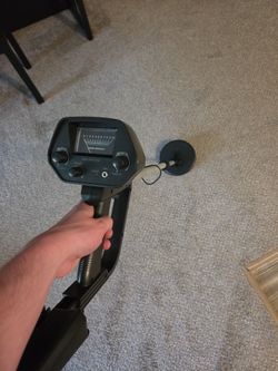 Metal detector