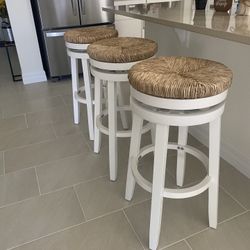 Swivel Bar Stools