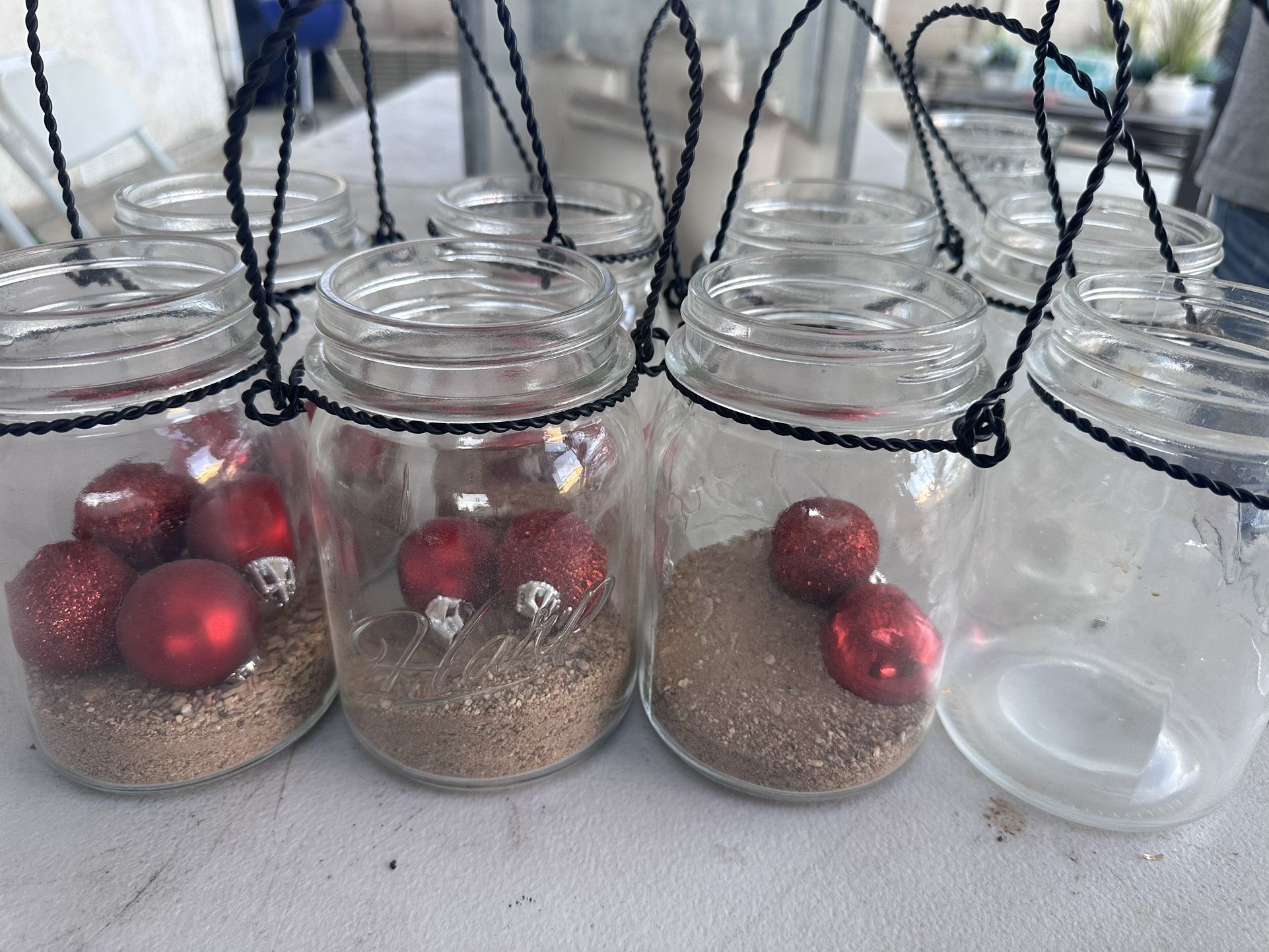 8 16oz Mason Jars With Wire Hangers