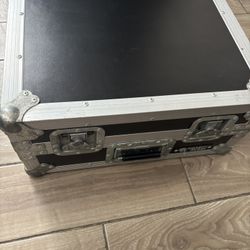 Road Ready Turntable Flight Case