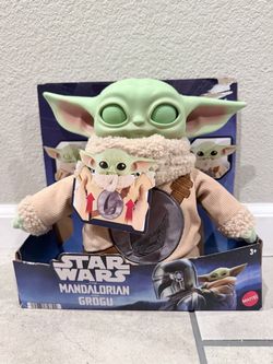 NEW Star Wars Baby Yoda Grogu Toy – Mandalorian Mattel Pick-Me-Up