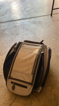 Motorcycle bag magnetic