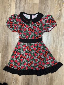 Women/Juniors Hello Kitty Dress - Medium