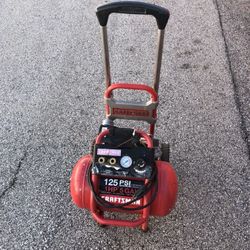 Craftsman air compressor with 15 feet air hose