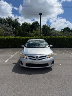 Toyota corolla 2012