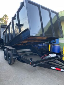 Smooth dump trailer