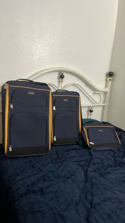 Chaps. EST.1978  Luggage  set