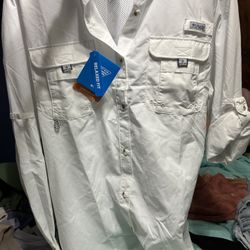 Women’s Columbia Button Down