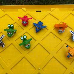 Super wings Figures Lot Of 8