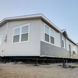 Mobile Homes 