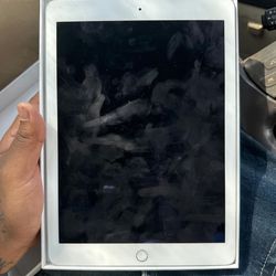 iPad Air 2 With Service 