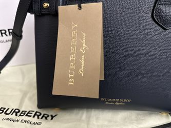 NWT Burberry Leather Banner Tote Bag for Sale in Miami Beach, FL