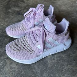 Adidas Womens Swift Run 7.5W