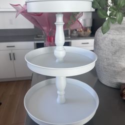 White Cupcake Stand