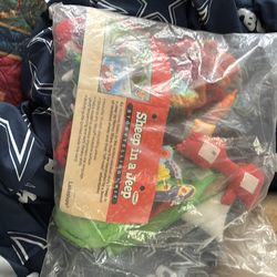 Sleep in a jeep storytelling kit