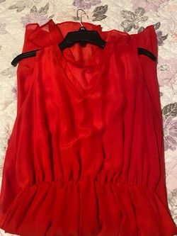 V neck red dress