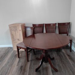 Brand New 5 Piece Dining Set