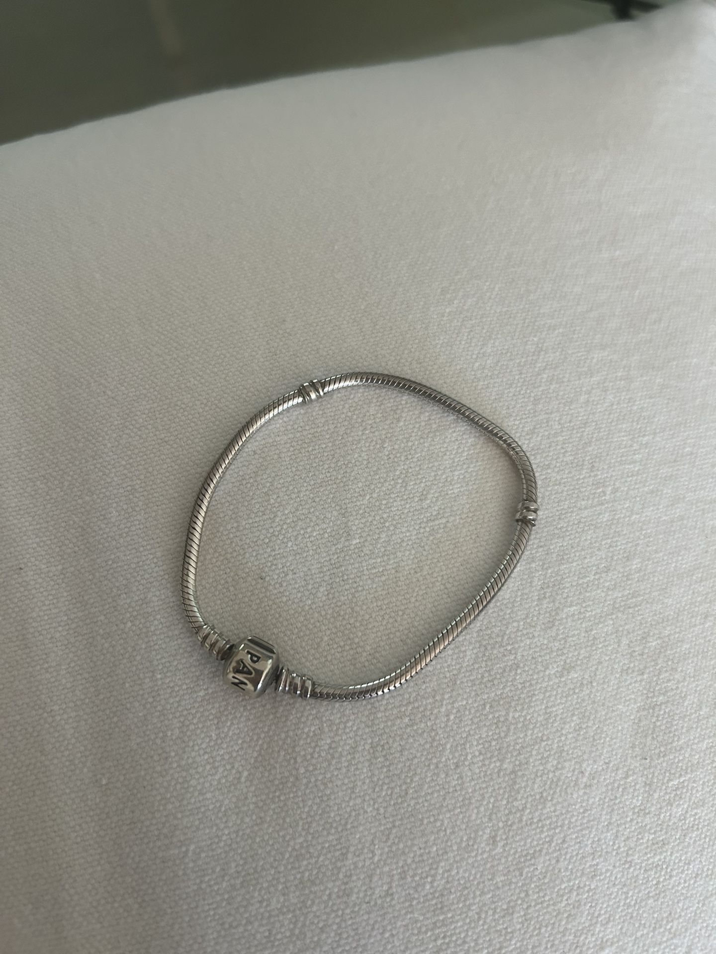Pandora Silver Charm Bracelet sz 7.5