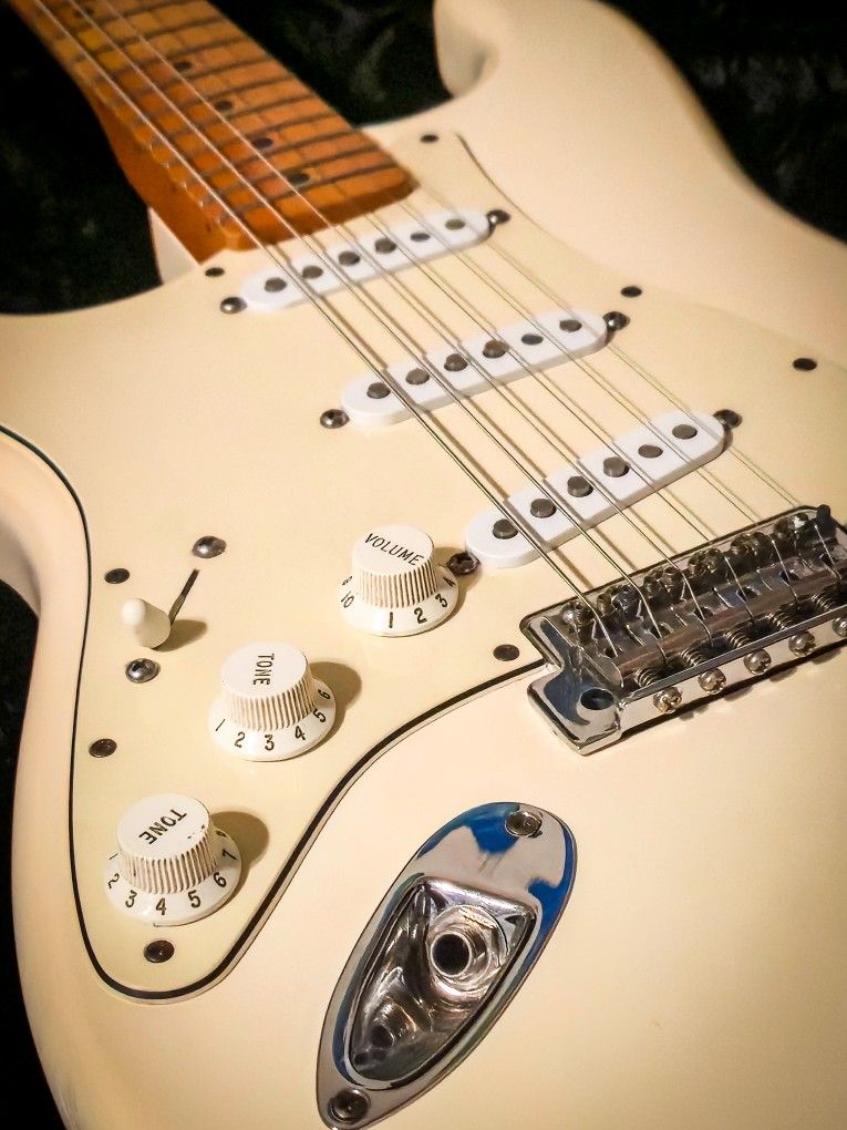 Fender Stratocaster Jimi Hendrix Left Hand Strung Right Electric Guitar