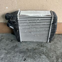 14-24 Maserati Ghibli Right Front Radiator 2014 2015 2016 2017 2018 2019 2020 2021 2022 2023 2024