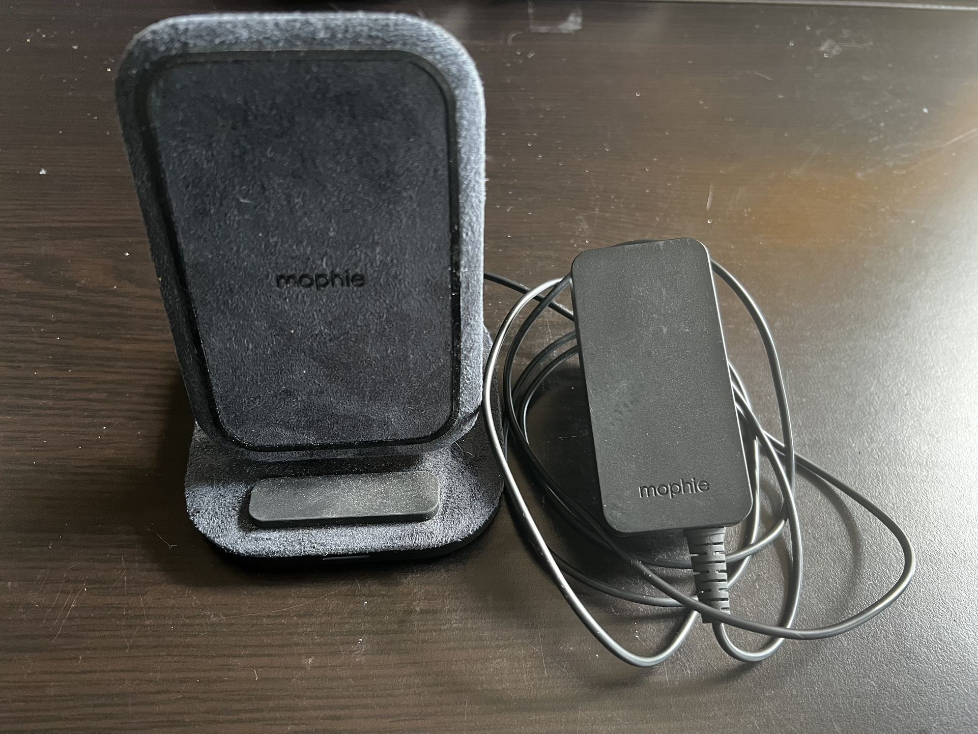 Mophi Wireless Phone Charger