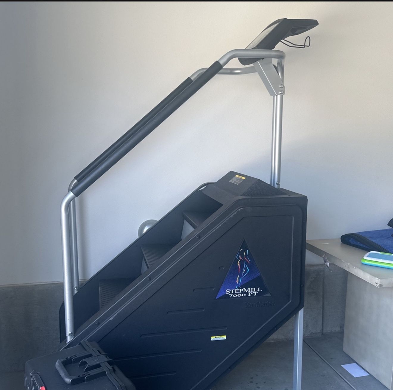 1553e4253a5547228ea2d8efa7a45d