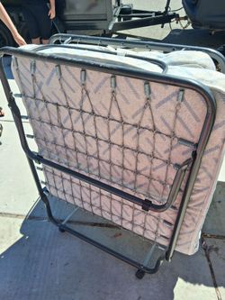 Folding Rollaway Guest Bed