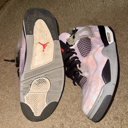 Jordan 4
