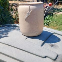 Ceramic Seashell Planter Pot