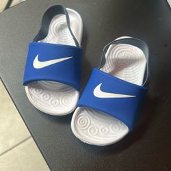 nike kawa slides 