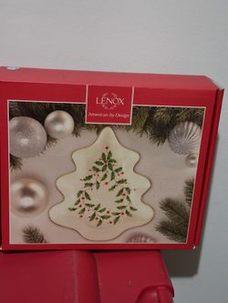 Lenox Holiday Dish Porcelain New With Box