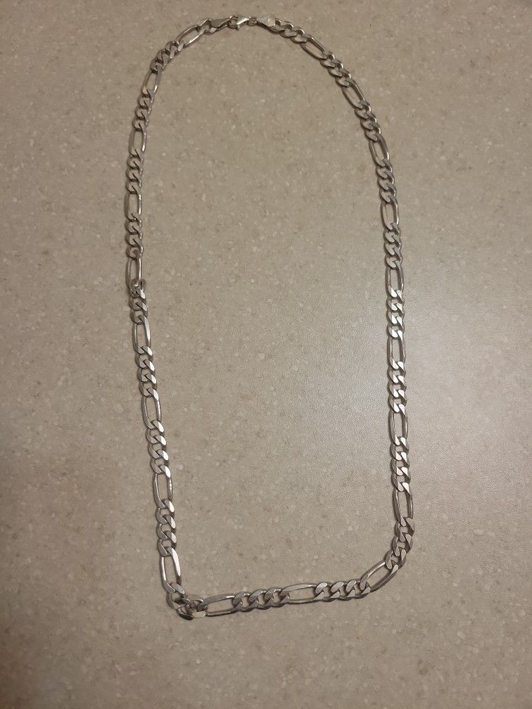 Sterling Silver Men's Necklace.  Weight Is 43.4 Grams 
