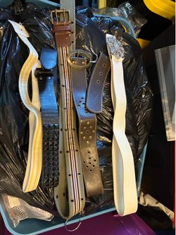 Girl used belts 5 piece good condition