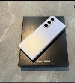Samsung Galaxy z fold 5